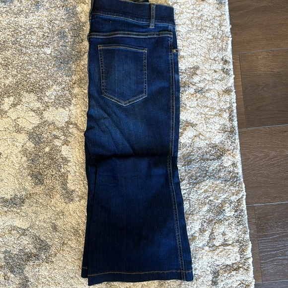 Spanx Flare Jeans - M - NWT - Picture 6 of 6